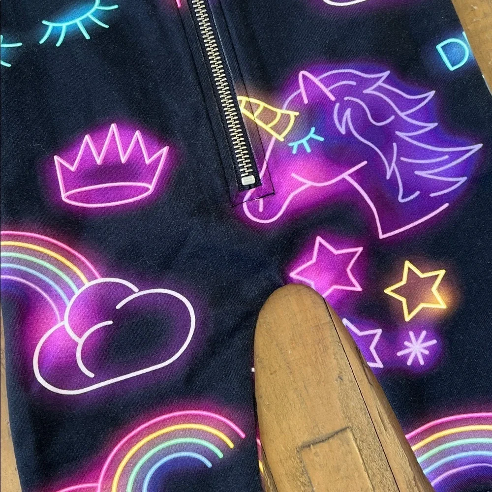 Romey loves Lulu black neon unicorn rainbow heart zip front romper 6-12 months